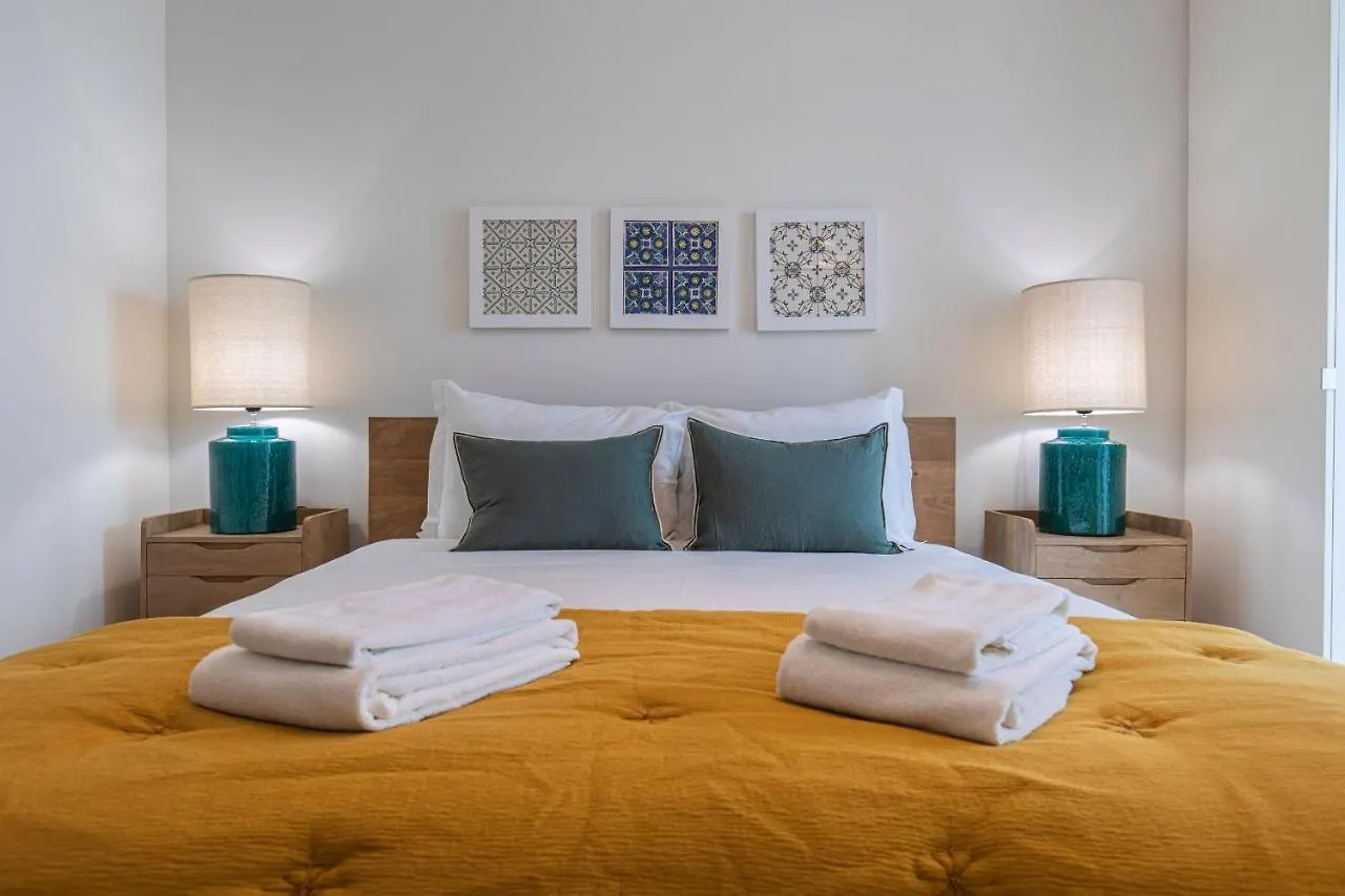 Stunning Apartment In Heart Of Lisbon By Lovelystay
